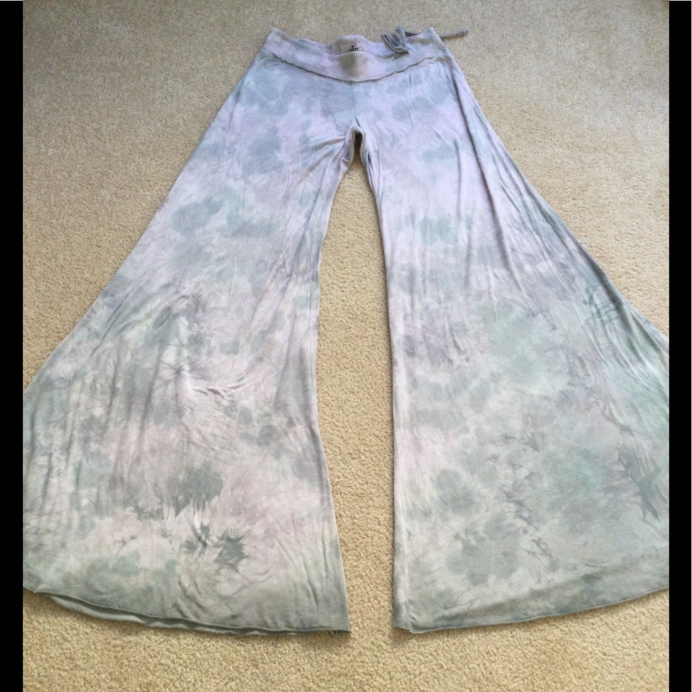YOUNG FABULOUS BROKE EXTREME FLARE DRAWSTRING WIDE LEG TIE DYE PANTS M